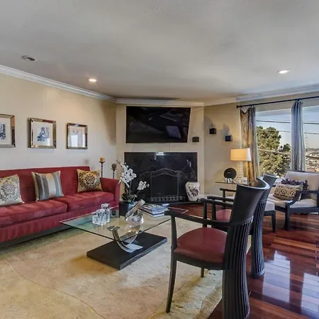 House-Canyon Dr